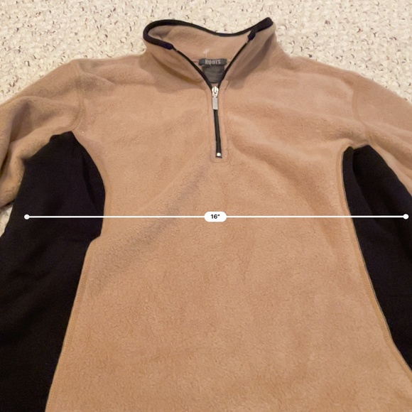 NWOT ROOTS Canada Women Red Zip-up Sweatshirt Size L - Picture 3 of 7